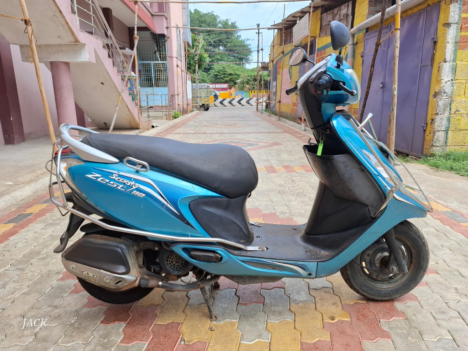 TVS Scooty Zest 110